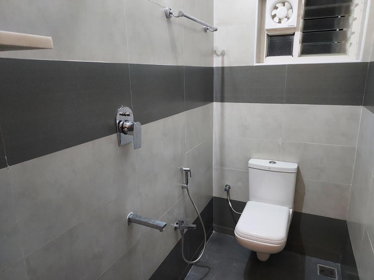 Srirangam Service Apartment Tiruchirappalli Экстерьер фото