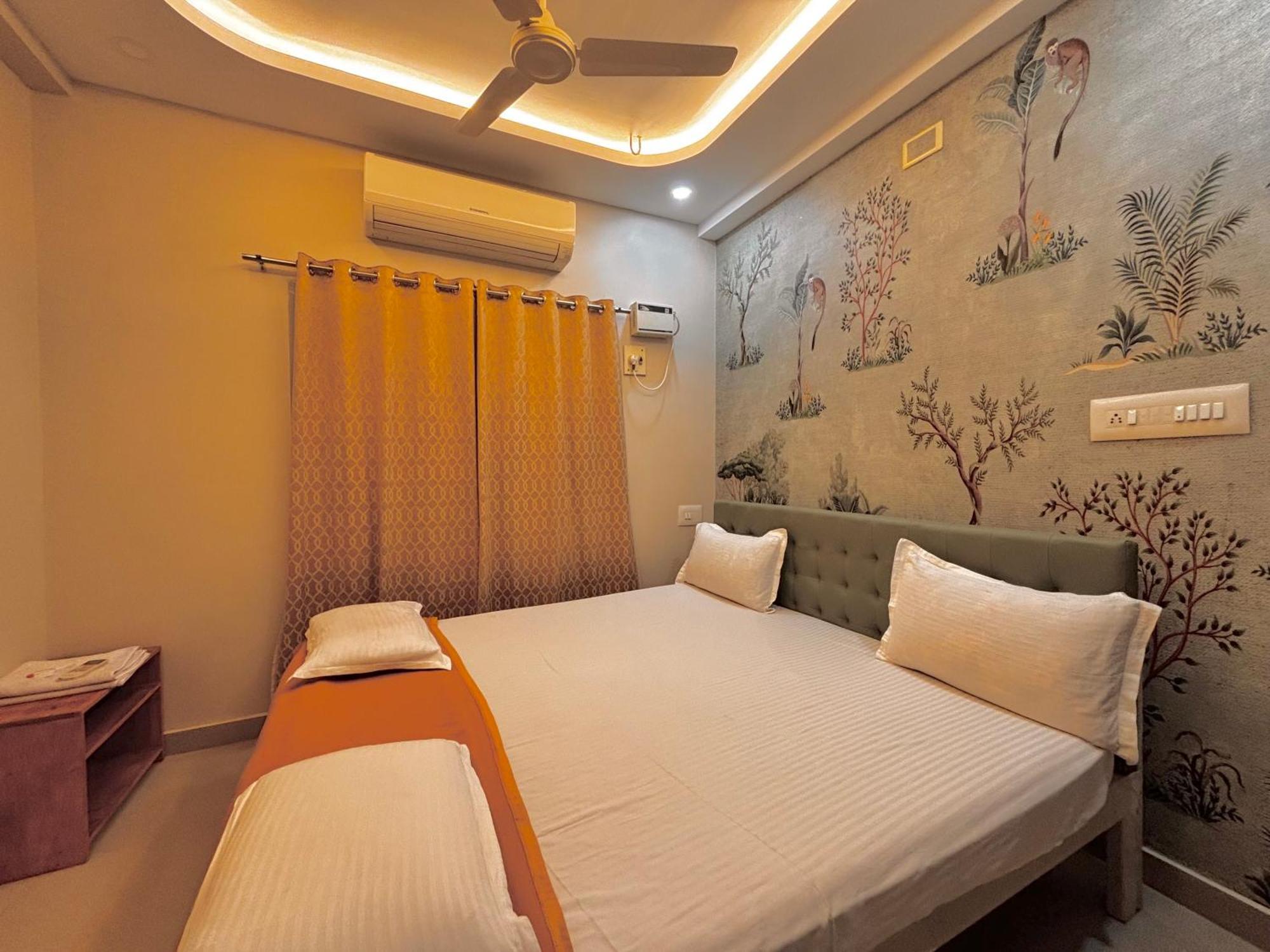 Srirangam Service Apartment Tiruchirappalli Экстерьер фото